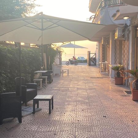 Vista Eolie Milazzo- Apartments المظهر الخارجي الصورة