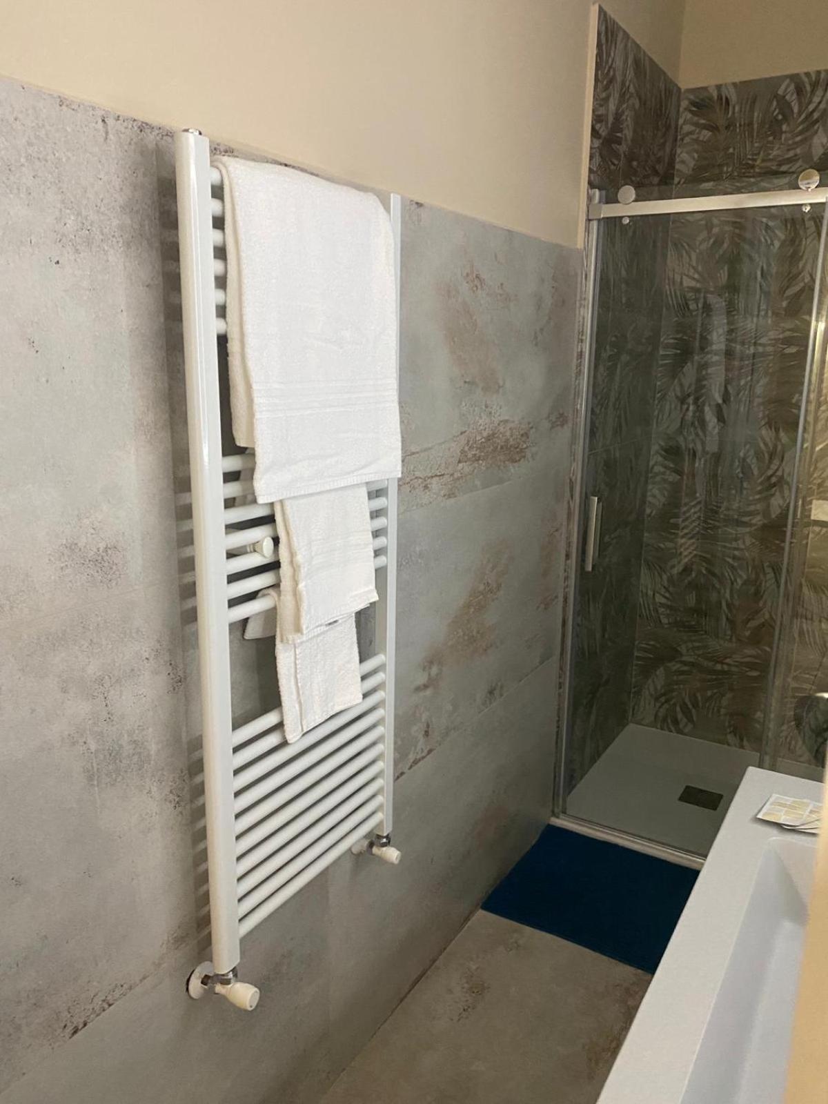 Vista Eolie Milazzo- Apartments المظهر الخارجي الصورة