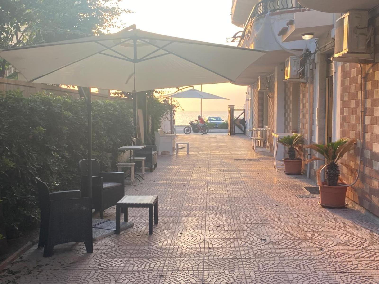 Vista Eolie Milazzo- Apartments المظهر الخارجي الصورة