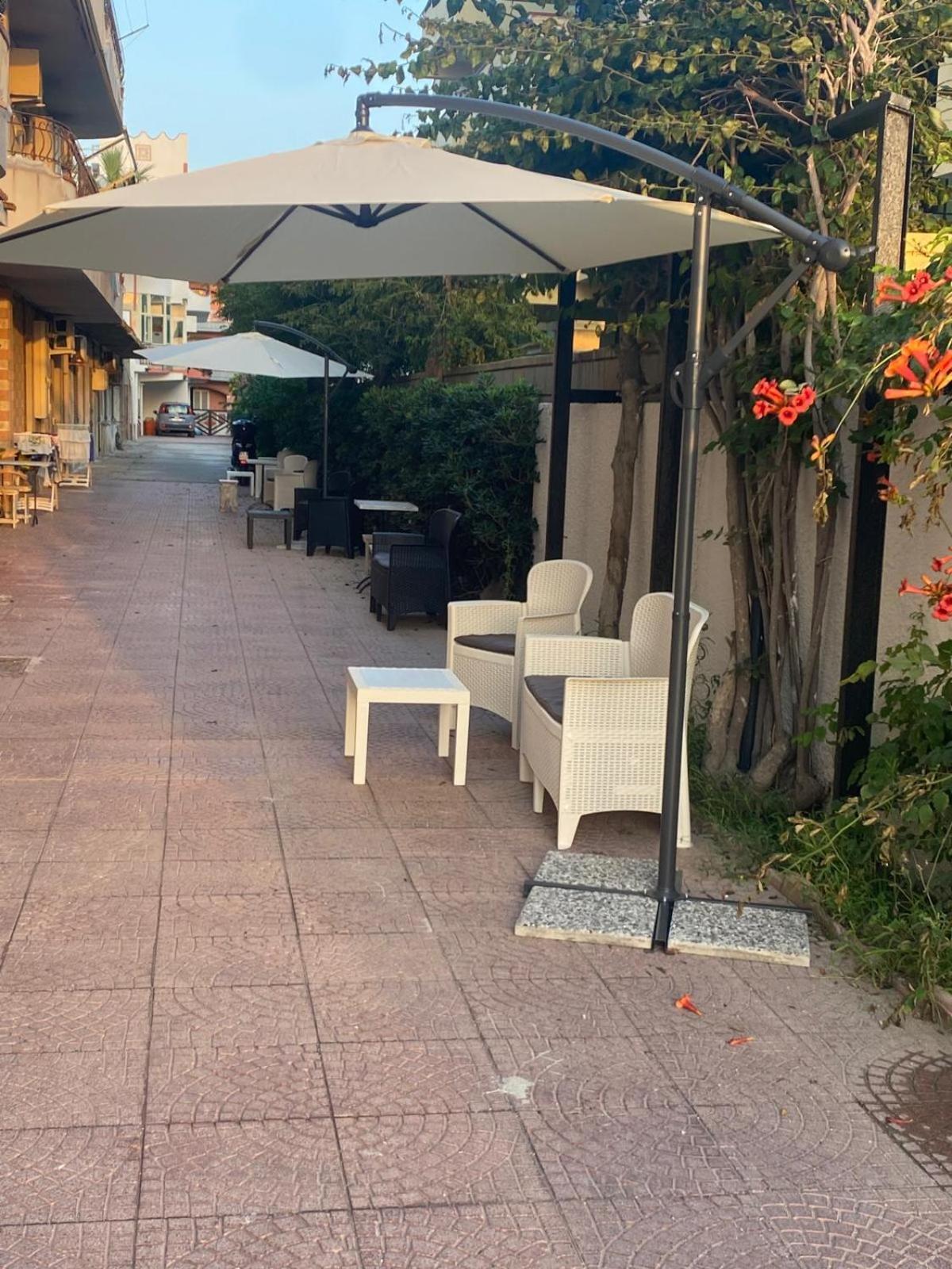 Vista Eolie Milazzo- Apartments المظهر الخارجي الصورة